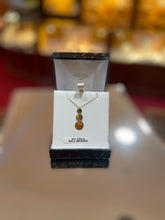 Load image into Gallery viewer, 9ct gold 3 disc pendant necklace (engraved-able)