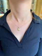 Load image into Gallery viewer, 9ct gold St Cristopher’s medal