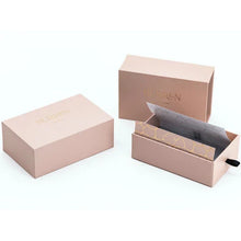 Load image into Gallery viewer, Her Gentle Beckon Bracelet