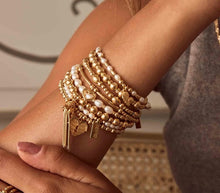 Load image into Gallery viewer, Story Of Love Bracelet
Pearl Layering Bracelet GBSPEARL