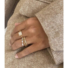 Load image into Gallery viewer, 24 kae ring with stones - 124115Y