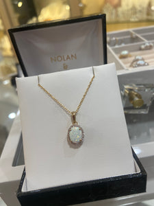 9ct yellow gold oval cz opal pendant