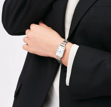 Load image into Gallery viewer, Daniel Wellington watch
