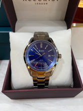 Load image into Gallery viewer, Gents Solar Blue Dial Accurist Watch
