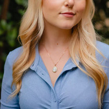 Load image into Gallery viewer, Burren Cameo Role Pendant
