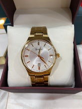 Load image into Gallery viewer, Gents Gold Accurist Watch
