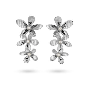 24 kae flowershaped statement earrings with pearls