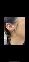 9ct gold pearl drop earring