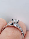 18CT WHITE GOLD SOLITAIRE