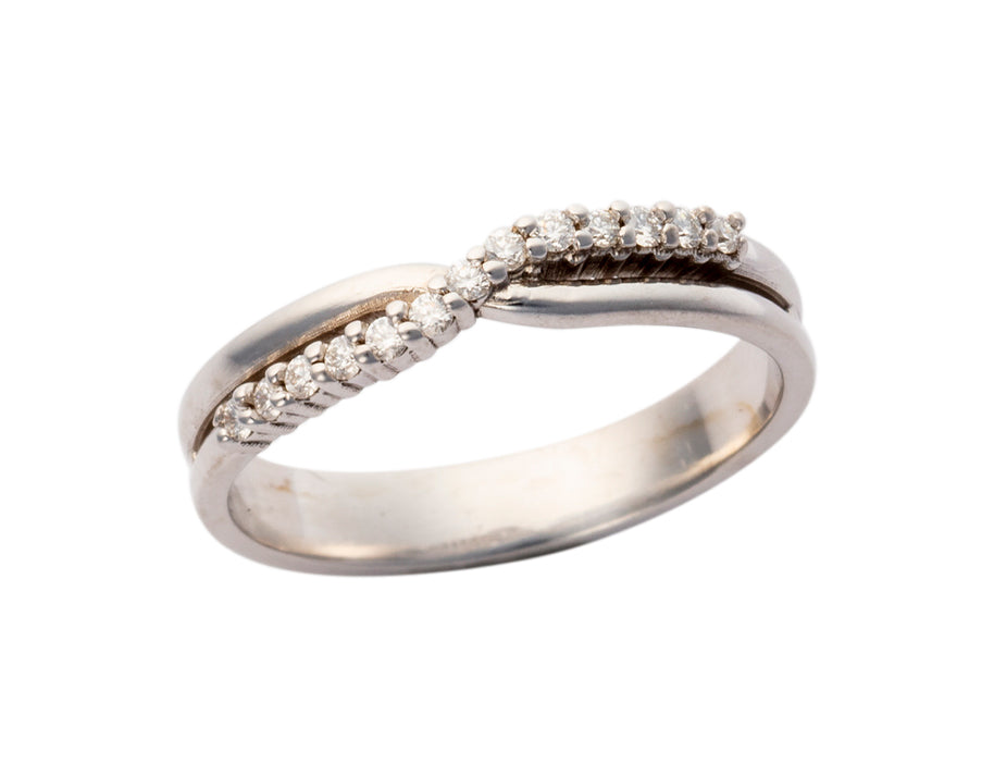 Ladies Wedding Ring