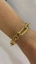 Load and play video in Gallery viewer, Bronzallure gold plated bracelet 334
