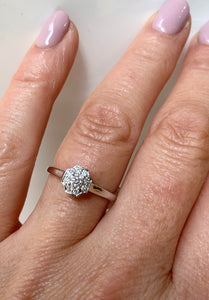 Diamond cluster ring