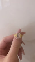 Load and play video in Gallery viewer, Gold plated clear stone ring
